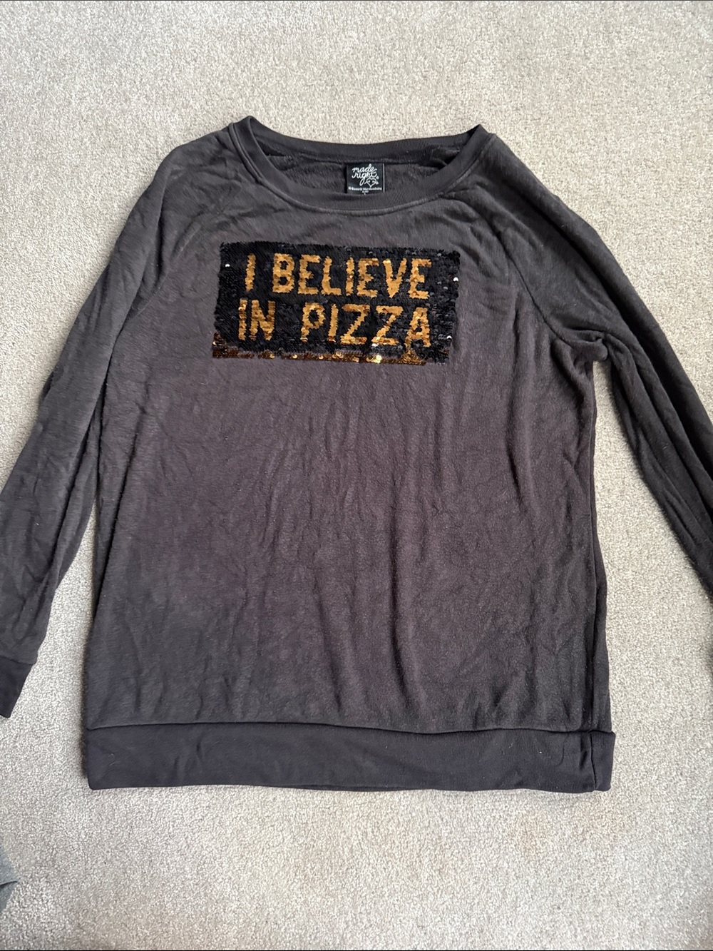 I Believe in Pizza Sequin Sweatshirt - Black